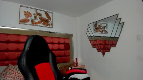 Snapshot of saskiagrendel chatting on 09-25-25, 06:22 saskiagrendel online show from 09-25-25, 06:22