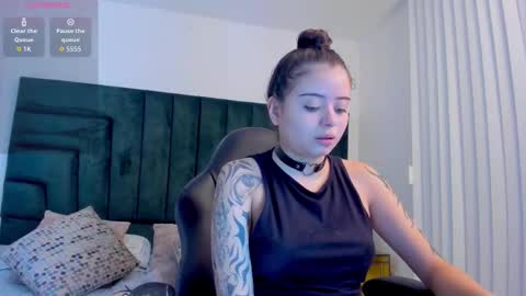 Snapshot of saskiagrendel chatting on 03-10-26, 12:04 saskiagrendel online show from 03-10-26, 12:04