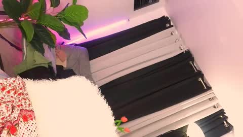 sassa_lilly online show from 07-30-26, 08:13