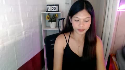 sassy_kimmyy online show from 04-27-26, 01:09
