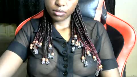 Snapshot of sassy_lyne chatting on 07-08-26, 07:13 sassy_lyne online show from 07-08-26, 07:13