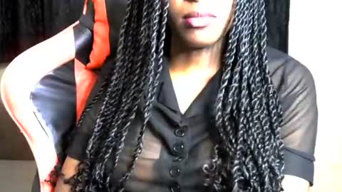 Snapshot of sassy_lyne chatting on 08-03-26, 11:05 sassy_lyne online show from 08-03-26, 11:05