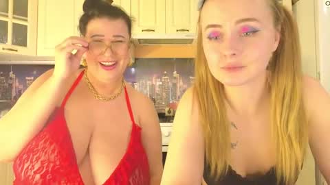 Snapshot of sassy_seasons chatting on 03-09-25, 01:04 sassy_seasons online show from 03-09-25, 01:04