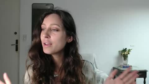 Lilah online show from 12-03-25, 01:20