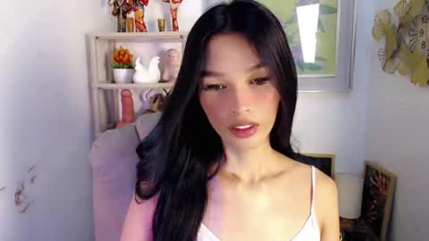 Snapshot of sassynrich chatting on 06-21-26, 10:18 sassynrich online show from 06-21-26, 10:18