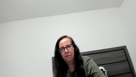Snapshot of sassypeachgoddess chatting on 10-19-25, 03:40 sassypeachgoddess online show from 10-19-25, 03:40