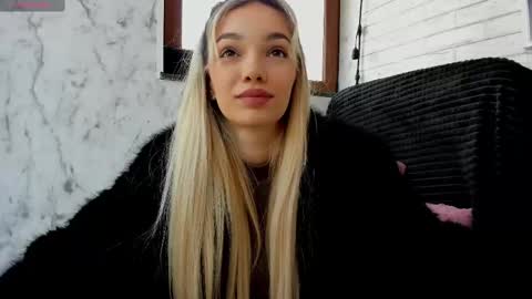 Snapshot of sassyt33n chatting on 02-10-25, 08:20 sassyt33n online show from 02-10-25, 08:20