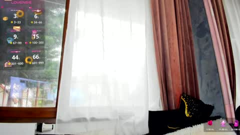 Snapshot of sassyt33n chatting on 03-15-26, 08:53 sassyt33n online show from 03-15-26, 08:53