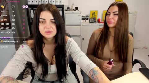 sassytiff online show from 12-31-24, 08:15