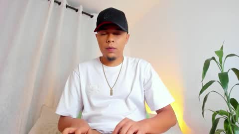     online show from 11-30-25, 05:11