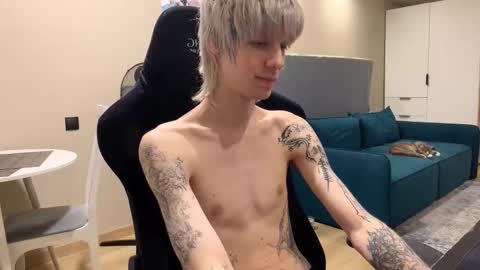 Snapshot of satoshi_qq chatting on 03-12-26, 10:16 Satoshi online show from 03-12-26, 10:16