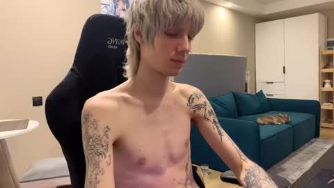 Snapshot of satoshi_qq chatting on 03-13-26, 11:44 Satoshi online show from 03-13-26, 11:44