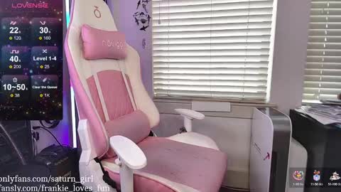 Saturn Girl online show from 09-08-25, 07:46