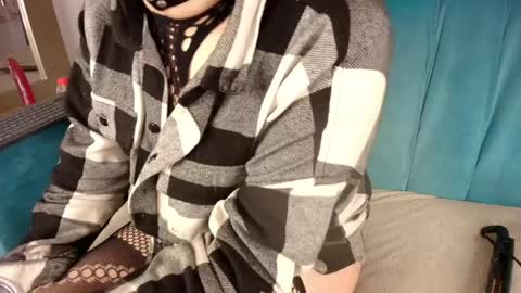 Saturningsweets online show from 04-29-26, 01:59