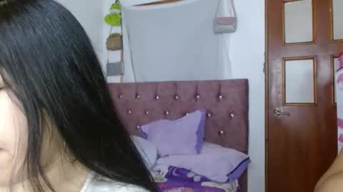 Snapshot of saturno_0 chatting on 04-08-26, 03:06 Dayana online show from 04-08-26, 03:06