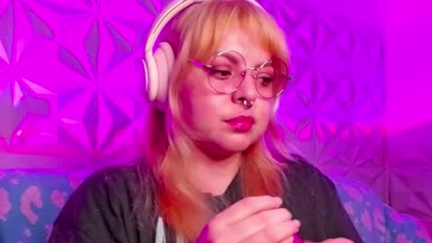 Gina George online show from 10-02-25, 02:18