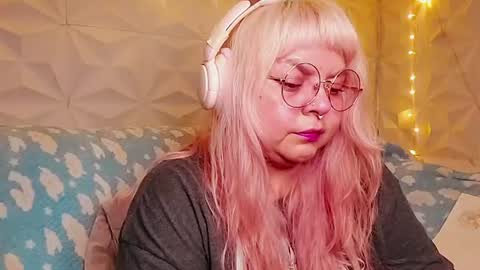 Gina George online show from 06-14-26, 02:35