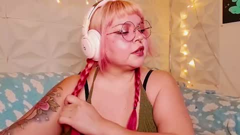 Gina George online show from 06-27-26, 11:21