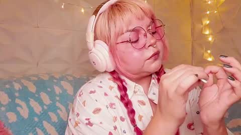Gina George online show from 06-28-26, 10:16