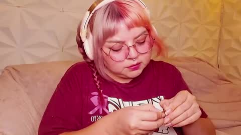 Gina George online show from 07-26-26, 12:19