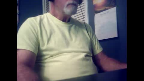 Snapshot of satyr64 chatting on 09-09-25, 05:45 satyr64 online show from 09-09-25, 05:45