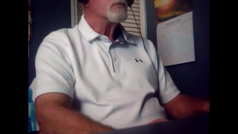 Snapshot of satyr64 chatting on 09-10-25, 03:34 satyr64 online show from 09-10-25, 03:34