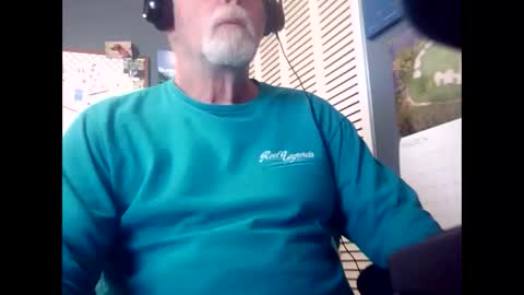 Snapshot of satyr64 chatting on 03-09-26, 08:35 satyr64 online show from 03-09-26, 08:35