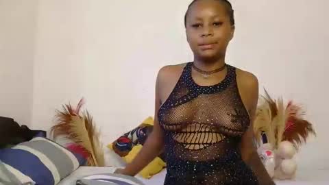 Saucy online show from 10-11-25, 05:39