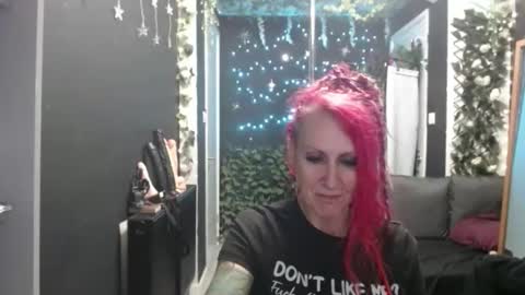 SaucySky online show from 10-07-25, 09:12