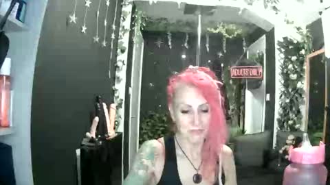 SaucySky online show from 04-22-26, 11:06