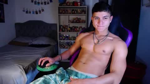 Snapshot of saulomiralles chatting on 01-16-26, 12:14 Saulo online show from 01-16-26, 12:14