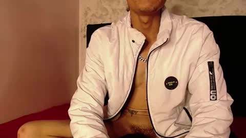 SavageLover  online show from 11-06-25, 04:46