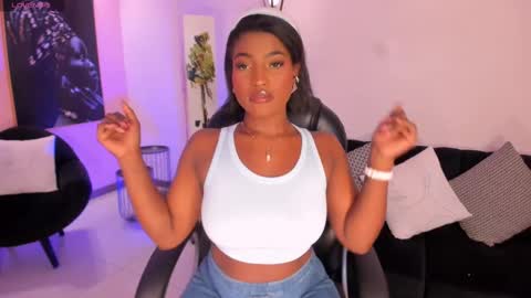 S a v a n n a h  online show from 03-07-25, 12:45