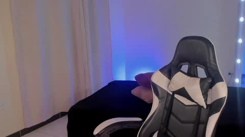 Savannahwildee online show from 01-28-25, 11:07