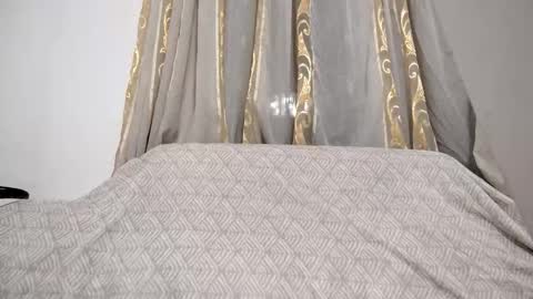 Snapshot of savannakoshiol chatting on 10-30-25, 01:56 Aiko online show from 10-30-25, 01:56