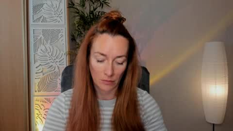 save the qween online show from 04-11-26, 08:29