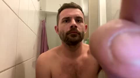 chamomile online show from 12-16-25, 06:02