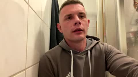 chamomile online show from 04-12-26, 01:54