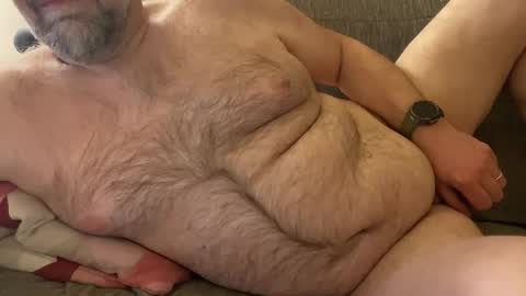 Snapshot of saxbobear chatting on 03-13-26, 05:36 SaxBoBear online show from 03-13-26, 05:36