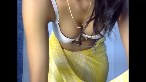 saxee online show from 11-08-25, 03:34