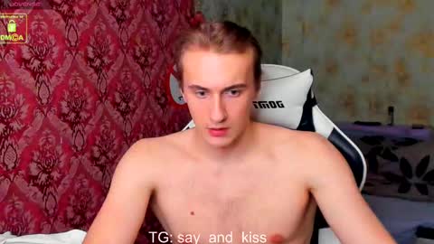 Snapshot of sayfer78 chatting on 02-14-25, 10:25 sayfer online show from 02-14-25, 10:25