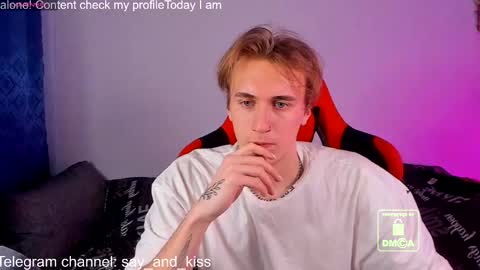 Snapshot of sayfer78 chatting on 03-03-25, 05:20 sayfer online show from 03-03-25, 05:20