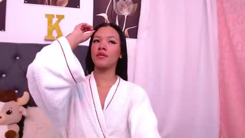 saykimmy online show from 06-18-26, 03:51
