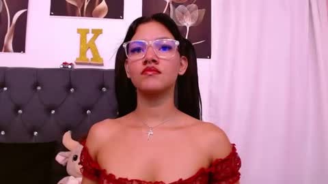 saykimmy online show from 06-25-26, 03:17