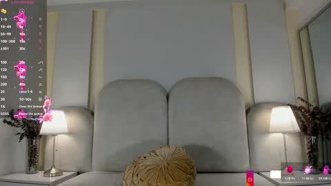 Snapshot of saylilith chatting on 01-08-25, 11:43 Say Lilith Monday to Saturday 700am to 140pm Colombian time online show from 01-08-25, 11:43