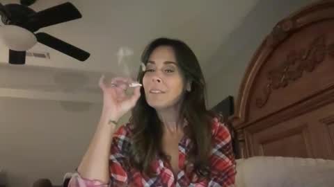 Good Girls Say Please...and Thank You online show from 10-13-25, 12:54