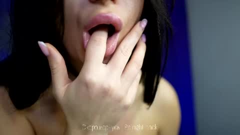 Valeria Swarowskaya online show from 07-14-26, 10:26