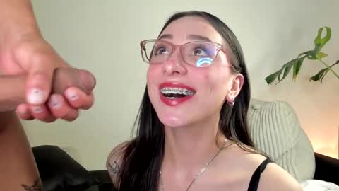 Snapshot of scarett_jackson chatting on 02-15-25, 08:11 Scarett Jackson online show from 02-15-25, 08:11