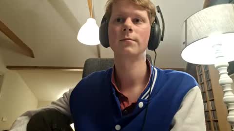 Scarjoris online show from 12-19-24, 08:02