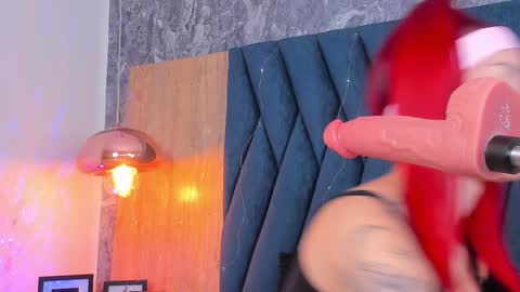 Snapshot of scarleett_jones chatting on 02-09-25, 09:06 scarleett jones online show from 02-09-25, 09:06